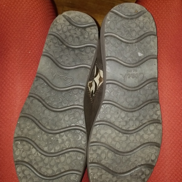 Boots - Picture 4 of 4